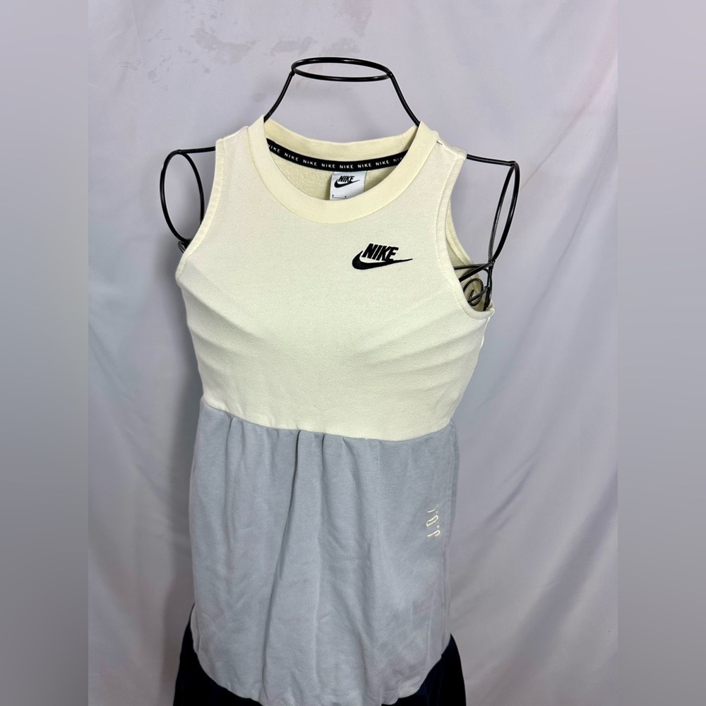 Nike Sportswear Knit colorblock tiered midi dress size S - Picture 3 of 8